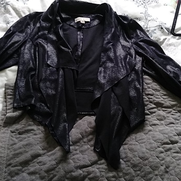 Jacket - Picture 3 of 4